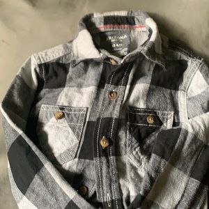 Arizona size 6 flannel. Only worn twice